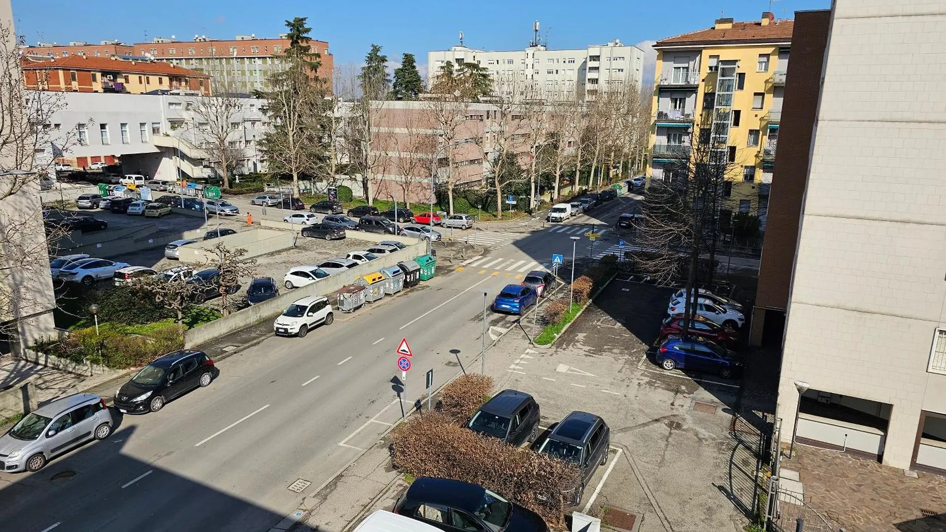 Dimora Del Borgo - Airport Apartment Bologna Italy