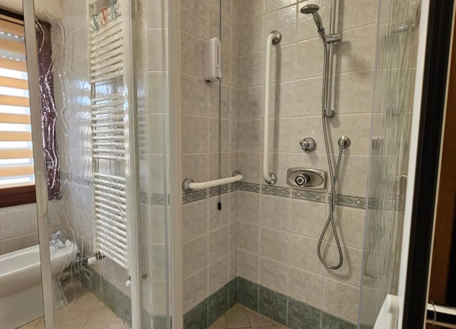 Dimora Del Borgo - Airport Apartment Bologna